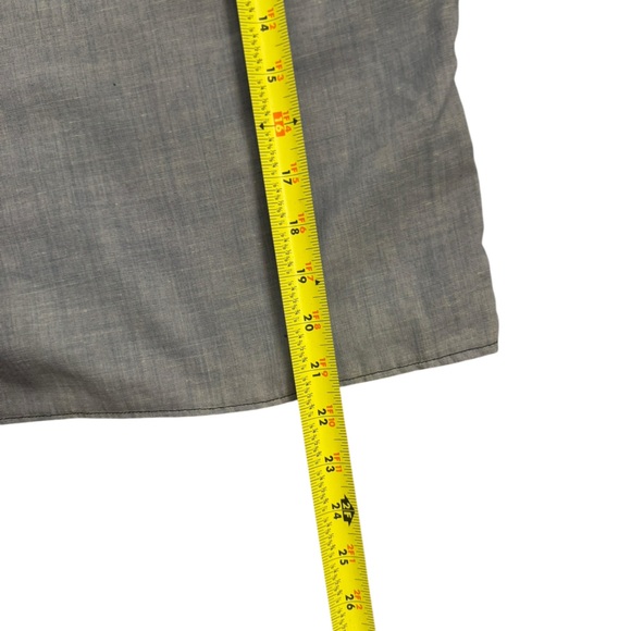 Vintage Women’s Western Chambray Button Down embellished with Embroidery details - Picture 6 of 6